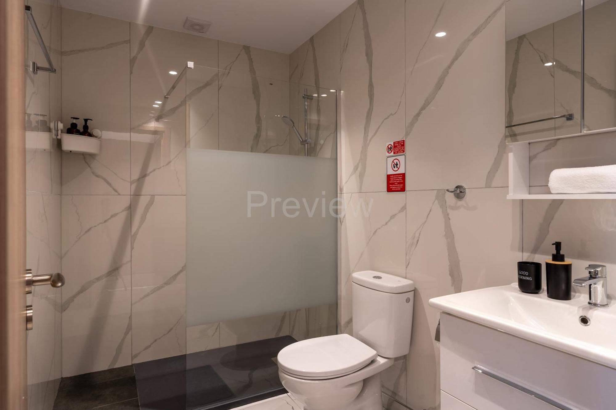 Le Voyageur By The Sea - Furnished Rooms Larnaca Dış mekan fotoğraf